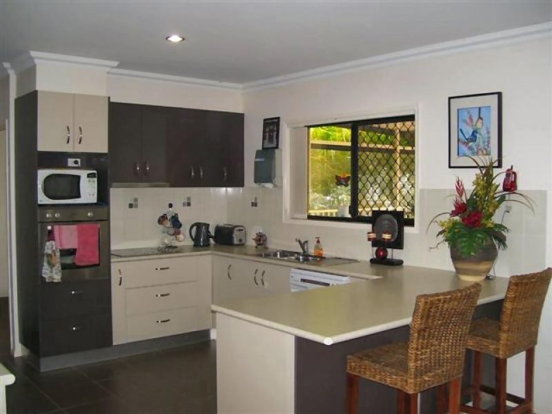 6 Grey Gum Court, Urraween QLD 4655
