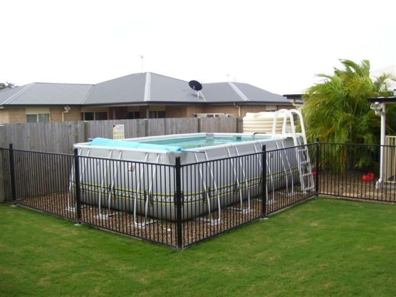 6 Grey Gum Court, Urraween QLD 4655