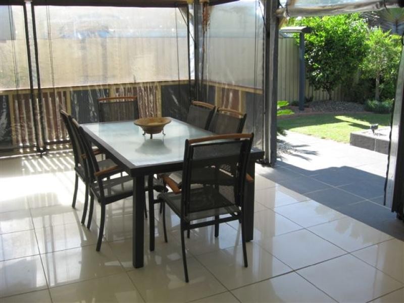 36 South Street, Urangan QLD 4655