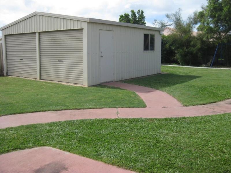 15 Keppel Court, Kawungan QLD 4655