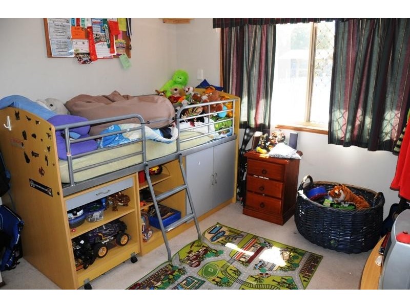 15 Keppel Court, Kawungan QLD 4655