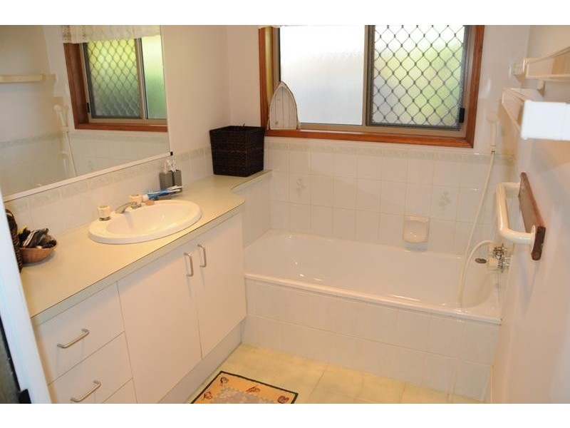 15 Keppel Court, Kawungan QLD 4655