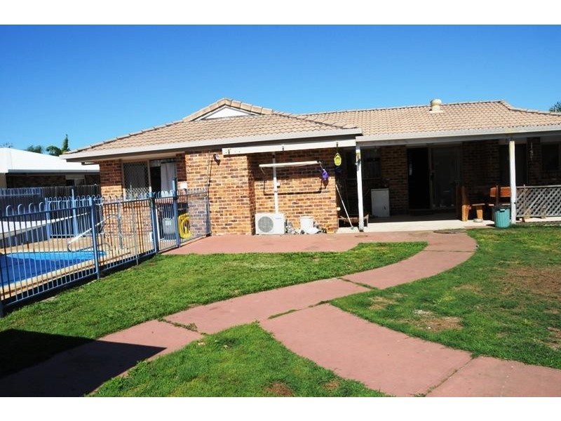 15 Keppel Court, Kawungan QLD 4655