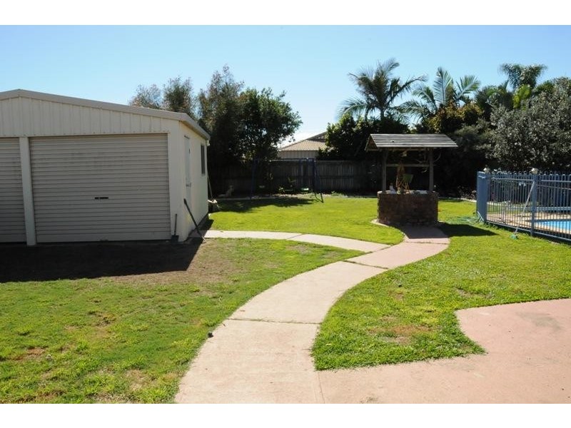 15 Keppel Court, Kawungan QLD 4655