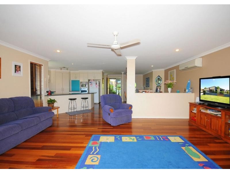 1 Pohlmann Court, Scarness QLD 4655