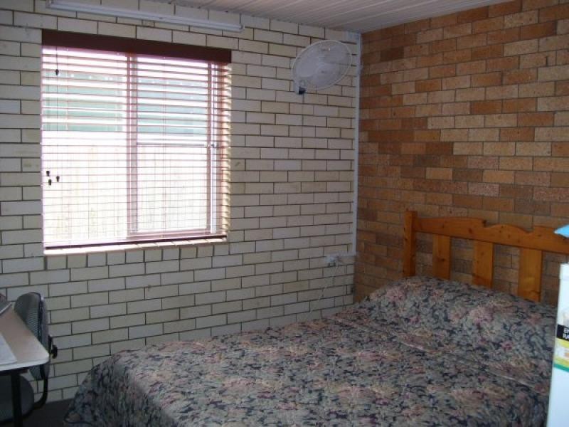 Unit 2/47 Truro Street, Torquay QLD 4655
