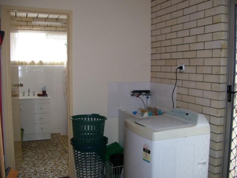 Unit 2/47 Truro Street, Torquay QLD 4655