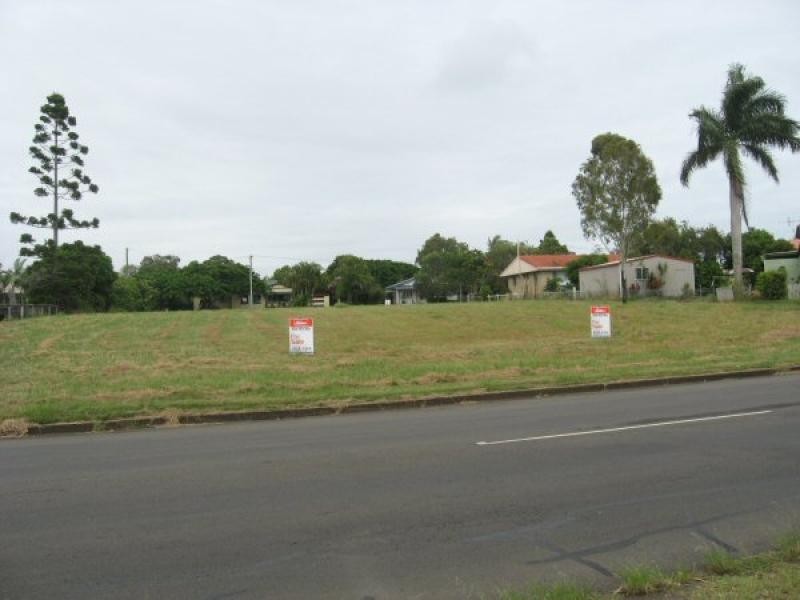 200 Esplanade, Pialba QLD 4655