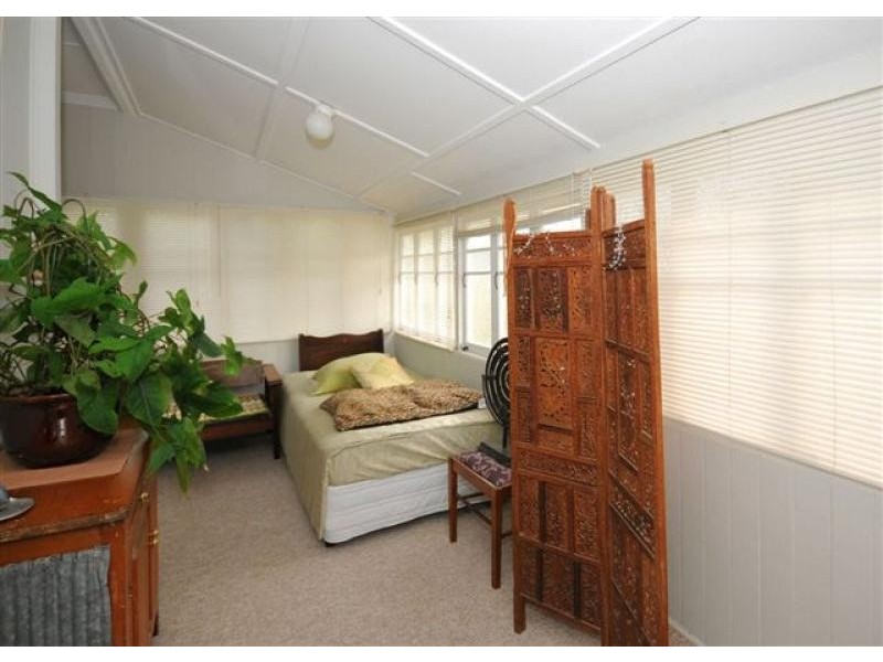 23 Mary Street, Scarness QLD 4655