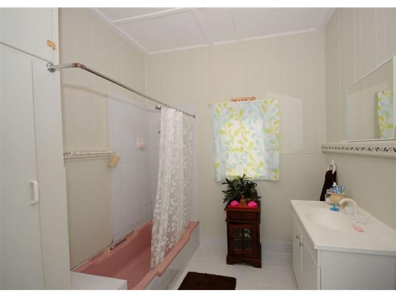 23 Mary Street, Scarness QLD 4655