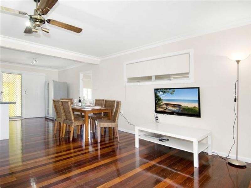 464 Esplanade, Torquay QLD 4655