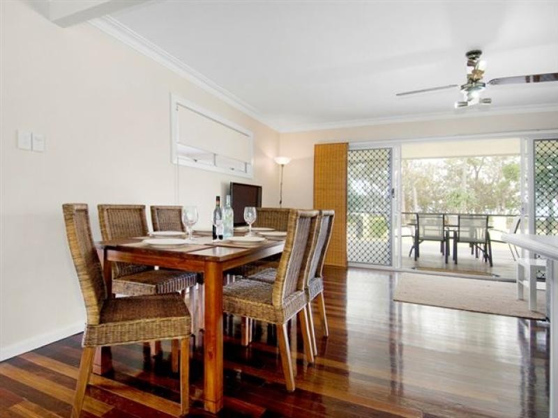 464 Esplanade, Torquay QLD 4655