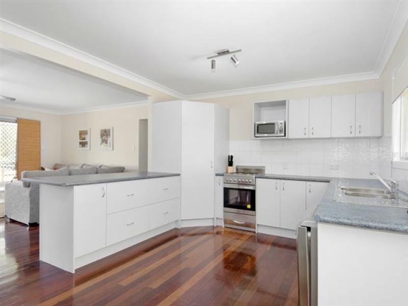 464 Esplanade, Torquay QLD 4655
