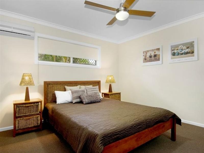 464 Esplanade, Torquay QLD 4655