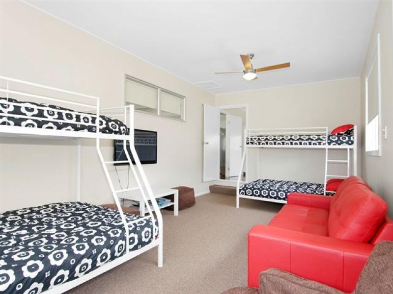 464 Esplanade, Torquay QLD 4655