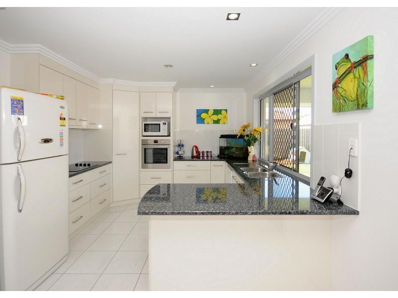 63 Parklands Boulevard, Wondunna QLD 4655