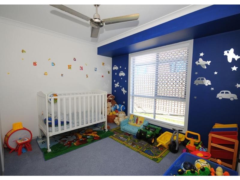63 Parklands Boulevard, Wondunna QLD 4655