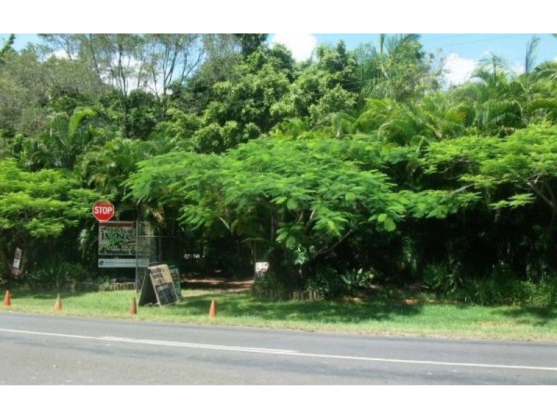 54 Old Bruce Highway, Howard QLD 4659