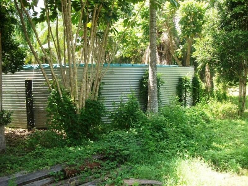 54 Old Bruce Highway, Howard QLD 4659