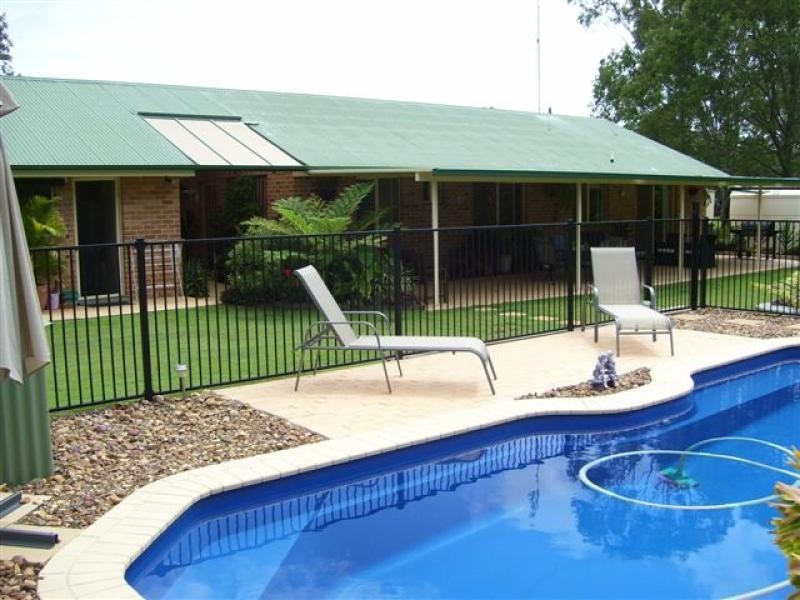 104 Seaview Drive, Booral QLD 4655