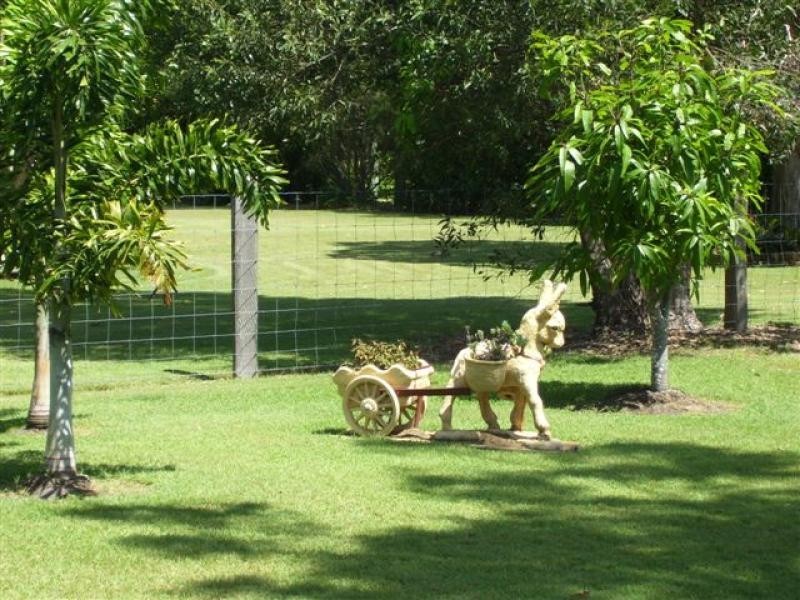 104 Seaview Drive, Booral QLD 4655