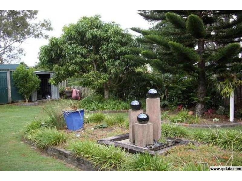 30 Victor Drive, Kawungan QLD 4655