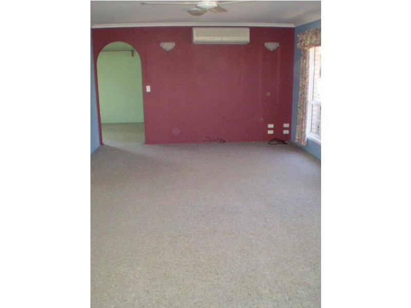 30 Victor Drive, Kawungan QLD 4655