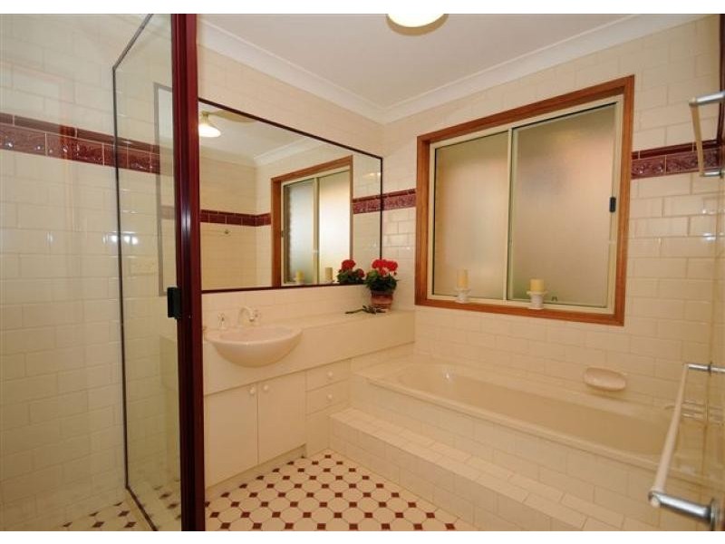 5 Lygon Court, Urraween QLD 4655