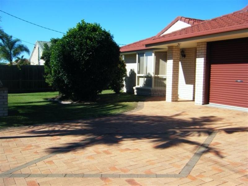 129 Colyton Street, Torquay QLD 4655