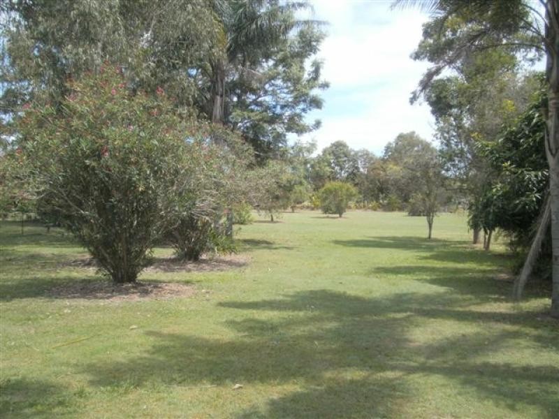 85 Seaview Drive, Booral QLD 4655