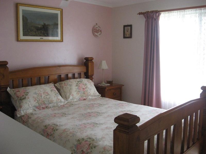 70 Wattle Street, Point Vernon QLD 4655