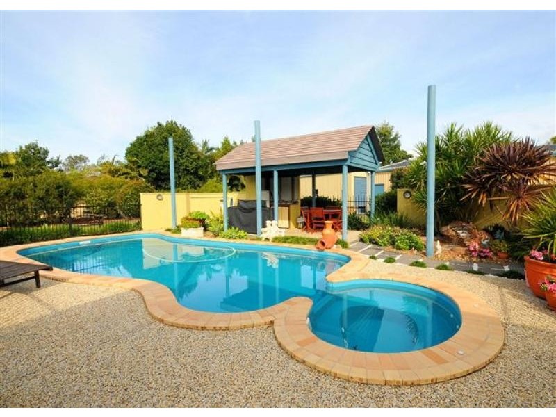 1 Mungara Court, Wondunna QLD 4655