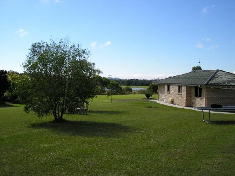 6 Sanctuary Hills Road, Takura QLD 4655