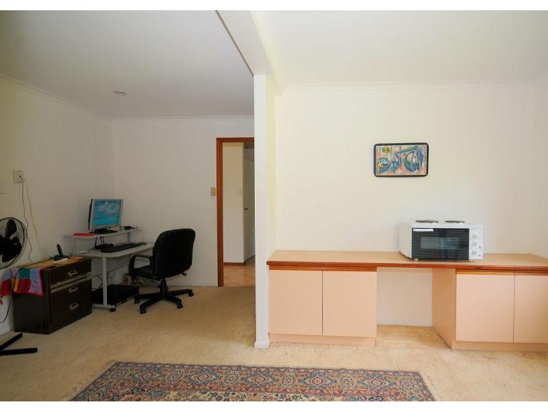 347 Boat Harbour Drive, Scarness QLD 4655