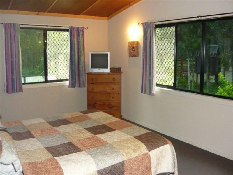 14 Mitchell Avenue, Craignish QLD 4655