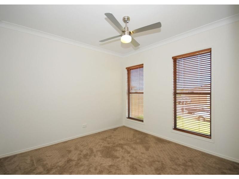 39 Turrum Street, Scarness QLD 4655