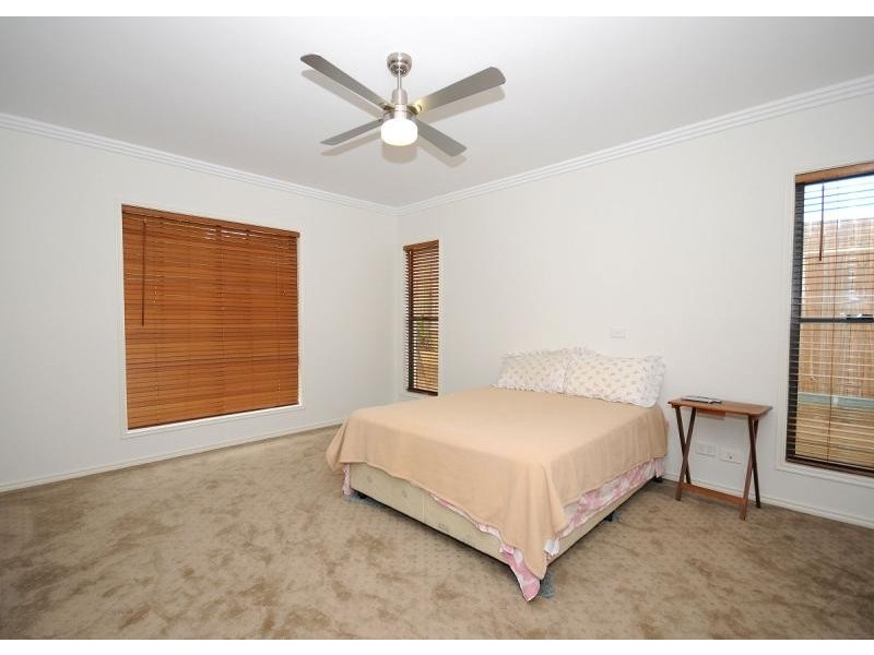 39 Turrum Street, Scarness QLD 4655