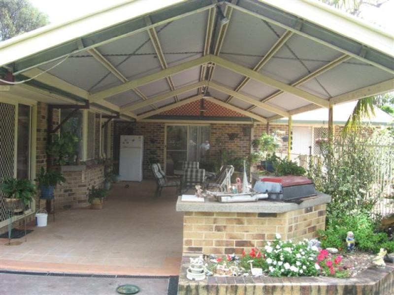 11 Lucyanne Court, Urangan QLD 4655