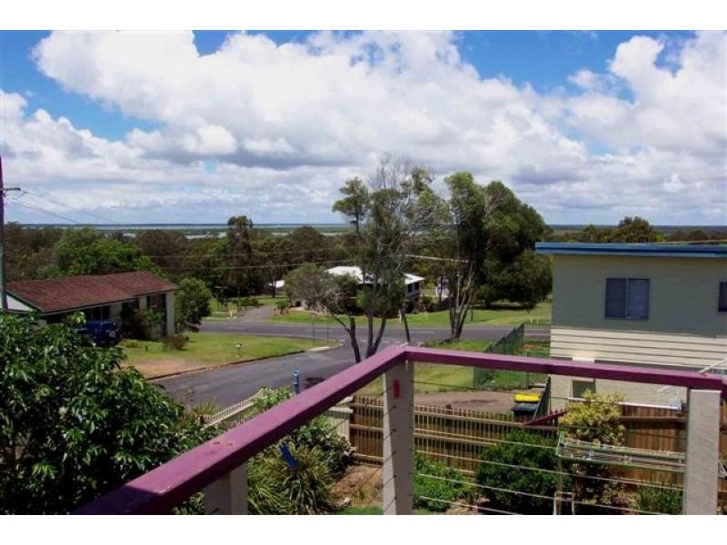 43 Curlew Terrace, River Heads QLD 4655