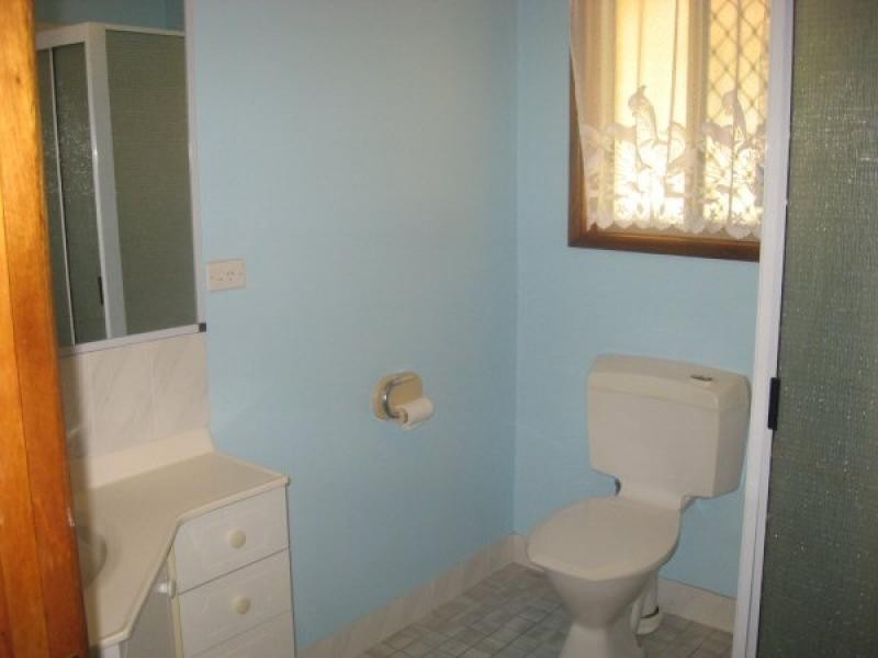 92 Murphy Street, Point Vernon QLD 4655