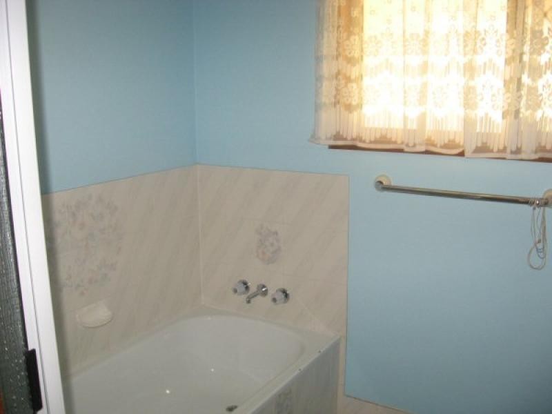 92 Murphy Street, Point Vernon QLD 4655