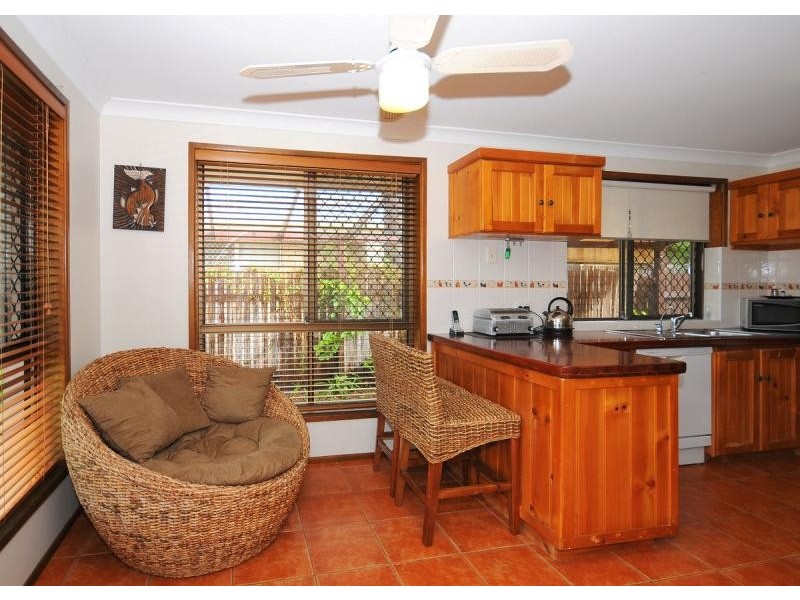 34 Sunset Crescent, Torquay QLD 4655