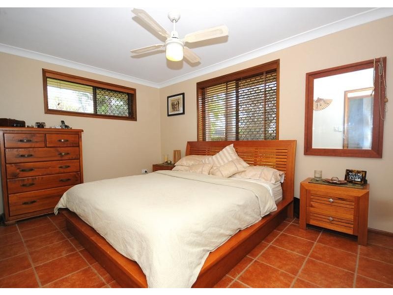 34 Sunset Crescent, Torquay QLD 4655
