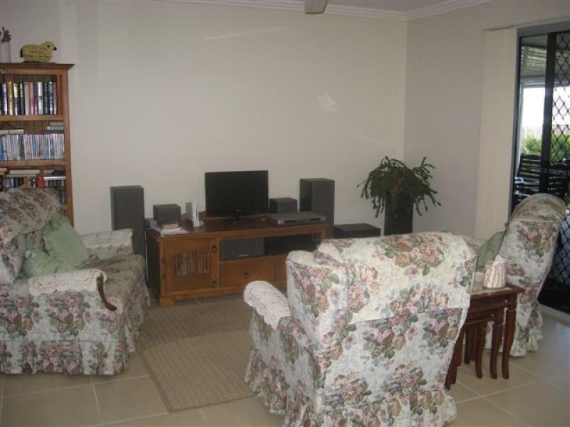 48 Lancaster Circuit, Urraween QLD 4655