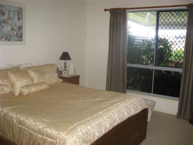 48 Lancaster Circuit, Urraween QLD 4655