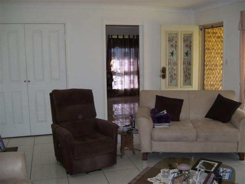 9 Caswell Court, Torquay QLD 4655