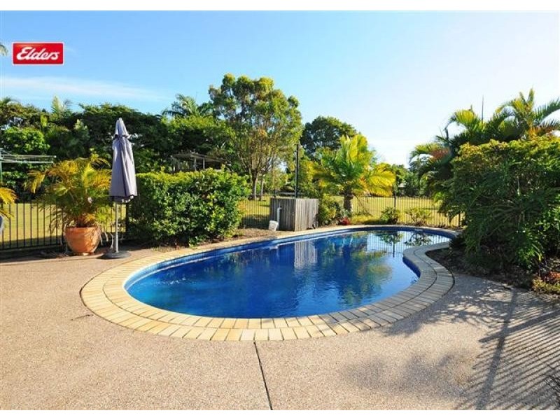 18 Twolyn Street, Urangan QLD 4655