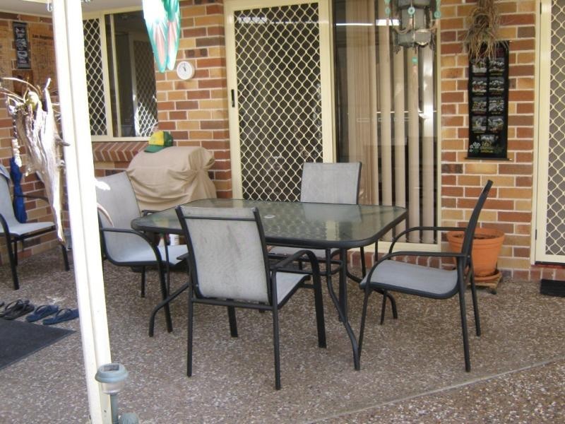 9 Deloraine Avenue, Urangan QLD 4655