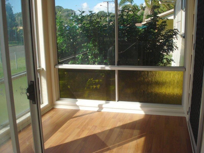 5 Riley Street, Urangan QLD 4655