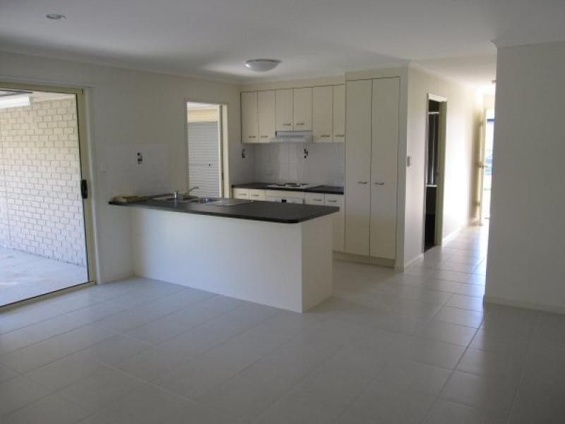 3 Trill Court, Urangan QLD 4655